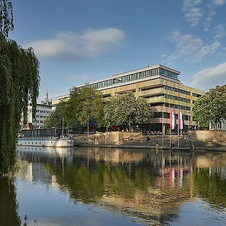 Luxurioeses 130qm Mit Balkon Im Zentrum,parkplatz Heilbronn