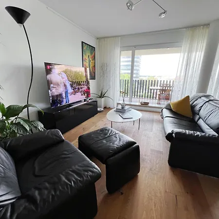 Luxurioeses 130qm Mit Balkon Im Zentrum,parkplatz * Heilbronn